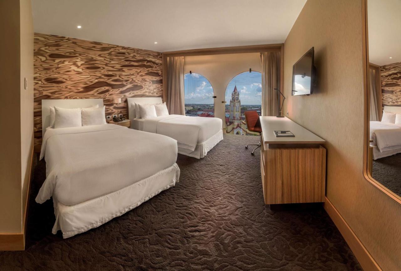Hotel Doubletree By Hilton Iquitos Zewnętrze zdjęcie